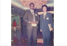 1994年國際會(huì)議與外國專家研討食用菌課題-億昌菌業(yè)